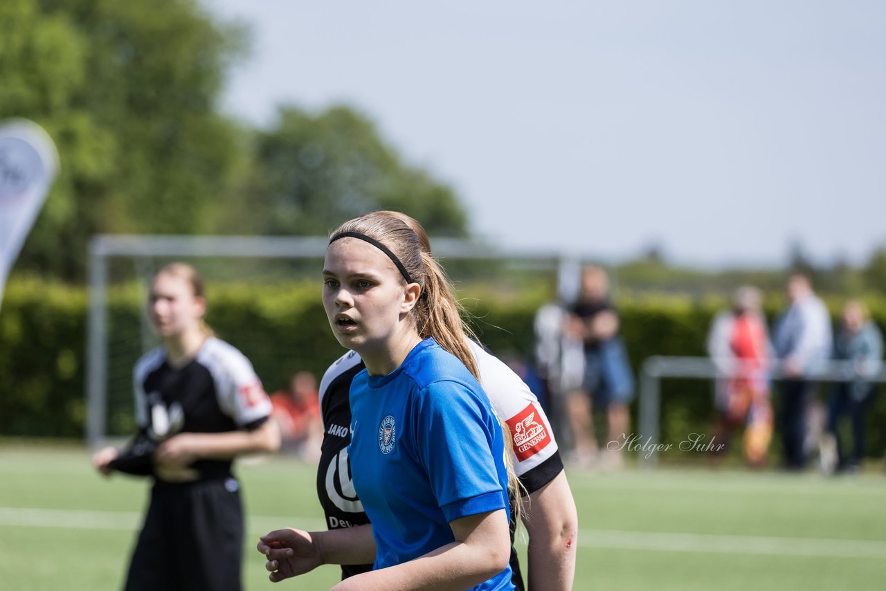 Bild 159 - wBJ SH-Pokalfinale  Holstein-Kiel - SV Viktoria : Ergebnis: 1:0